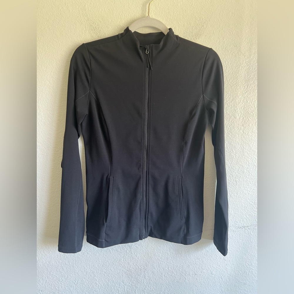Nike Yoga Dri-Fit Luxe Fitted Jacket
Black Size M NWT - Picture 5 of 16